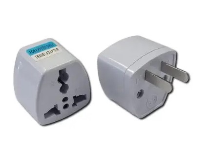 ADAPTADOR DE CORRIENTE TRIPLE